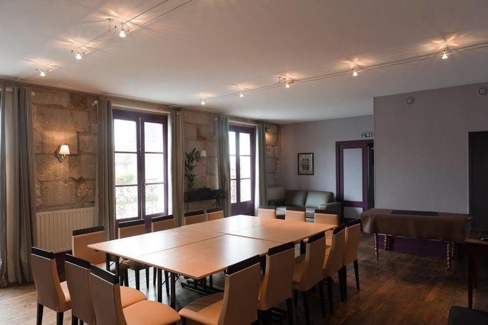 Hotel Logis Les Glycines